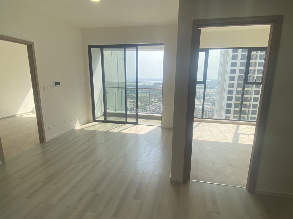 2pn2wc có sổ giá hợp lý  tại Vinhomes Grand Park. 3.2 tỷ Nguyễn Xiển, Phường Long Thạnh Mỹ (Quận 9 cũ), Thành phố Thủ Đức, Tp Hồ Chí Minh Thành phố Thủ Đức Tp Hồ Chí Minh