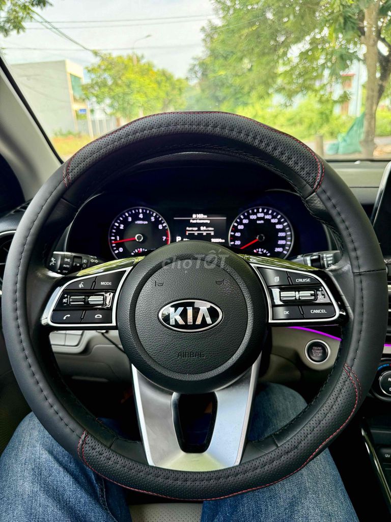 Kia Cerato 2019 1.6 AT Luxury - 77000 km. Mua bán Ô tô tại Quận Ngũ Hành Sơn Đà Nẵng được đăng bởi xuân hình 2