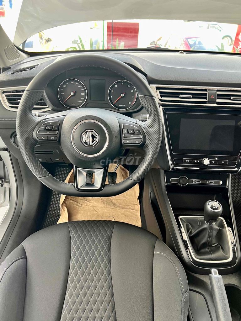 3xx lăn bánh MG5 - sedan hạng C cực rộng rãi. Mua bán Ô tô tại Thành phố Thủ Đức Tp Hồ Chí Minh được đăng bởi MG Tây Sài Gòn hình 8