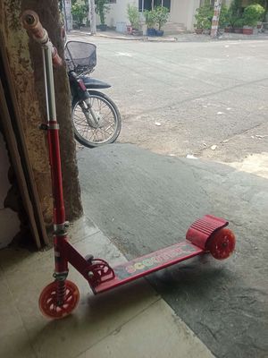 Xe đẩy scooter cho bé