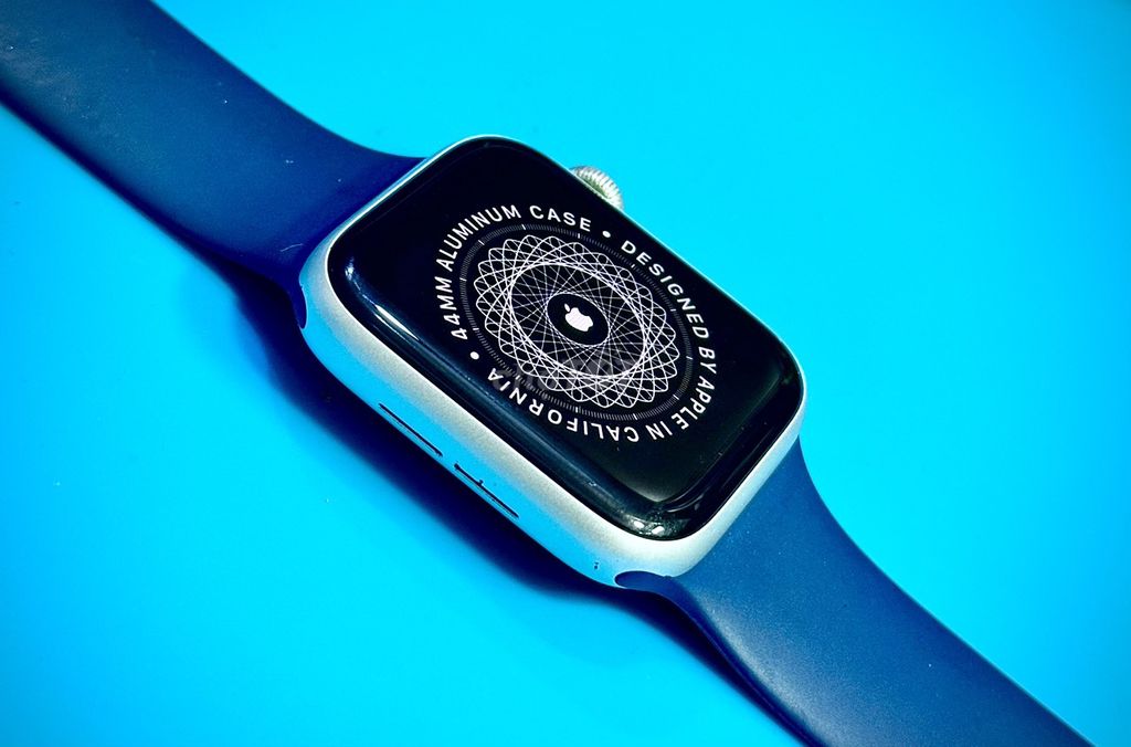 Apple Watch SE1 GPS 44mm nhôm như tin đăng gl