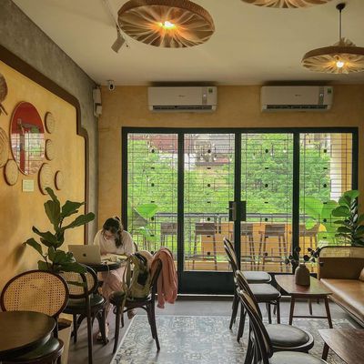 TUYỂN 3 NHÂN SỰ PHA CHẾ- CHẠY BÀN, LÀM VIỆC TẠI Q1