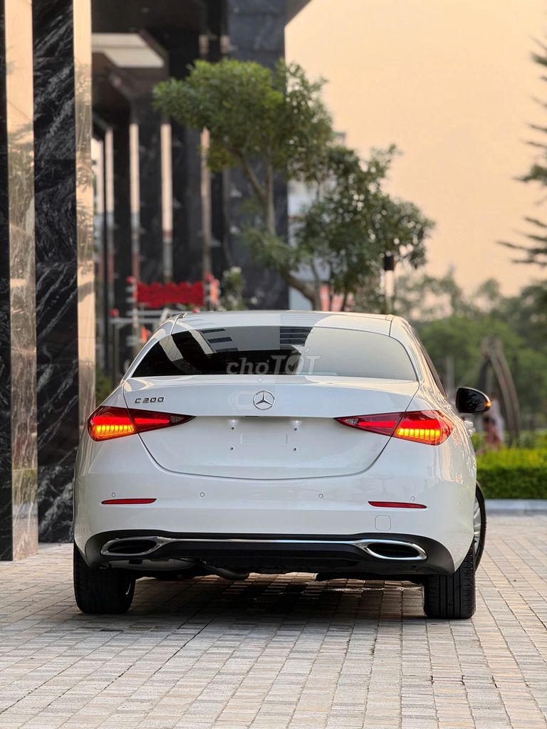 Mercedes Benz C200 Avantgarde 2023. Mua bán Ô tô tại Quận Long Biên Hà Nội được đăng bởi Khổng Tấn Luxury Car hình 8