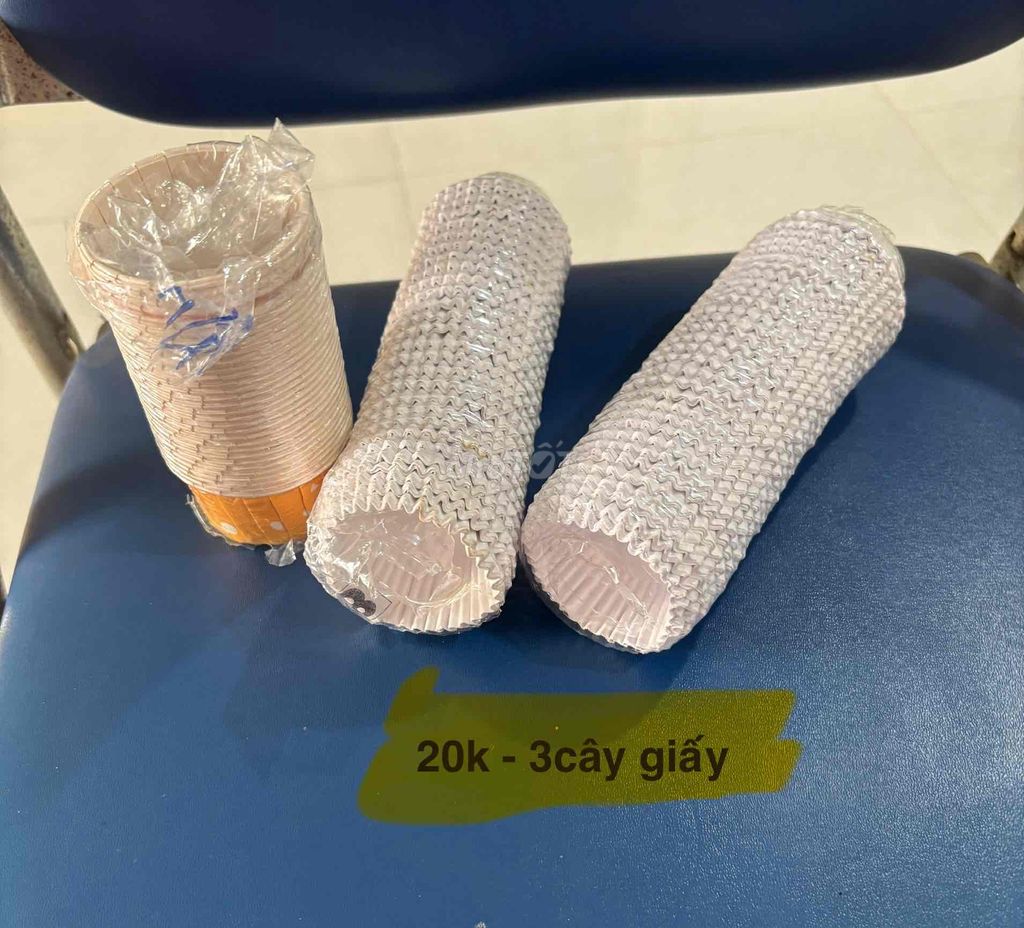 Dụng cụ làm bánh Giấy Nhiều màu. Mua bán Dụng cụ nhà bếp tại Quận 6 Tp Hồ Chí Minh được đăng bởi saigon hình 1