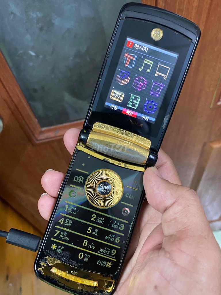 Motorola V9m Đen. Mua bán Điện thoại tại Quận 8 Tp Hồ Chí Minh được đăng bởi OTLy hình 1
