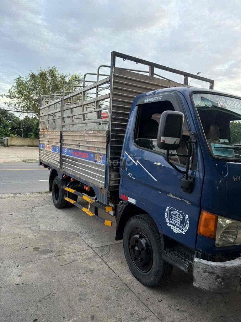 Hyundai HD 65 2002. Mua bán Xe tải, xe ben tại Thành phố Biên Hòa Đồng Nai được đăng bởi nguyen vinh hình 7