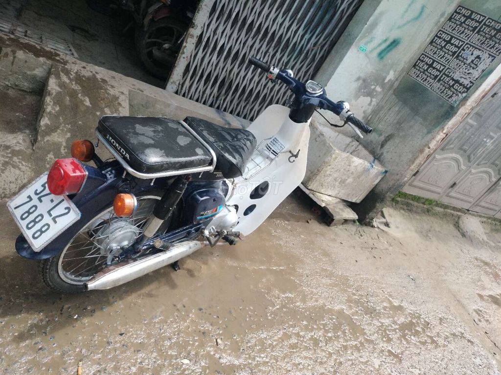 Cần bán chiếc cúp như hình giấy tờ đầy đủ. Mua bán Xe máy tại Huyện Hóc Môn Tp Hồ Chí Minh được đăng bởi A Tuấn hình 4