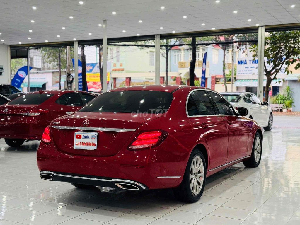 Mercedes Benz E Class 2017 E200 - 59000 km. Mua bán Ô tô tại Thành phố Thủ Dầu Một Bình Dương được đăng bởi Dương Tuấn Anh hình 6