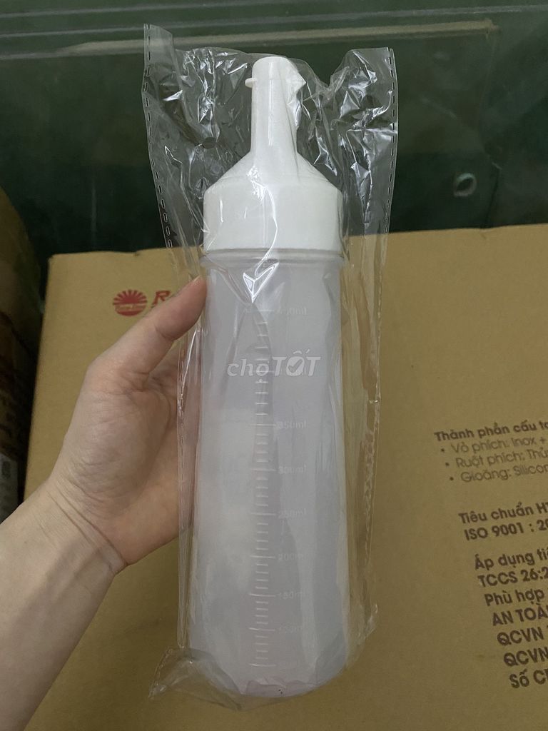 Thanh lý bình đựng nước sốt, nước tương. Mua bán Dụng cụ nhà bếp tại Quận Đống Đa Hà Nội được đăng bởi Phương Linh hình 1