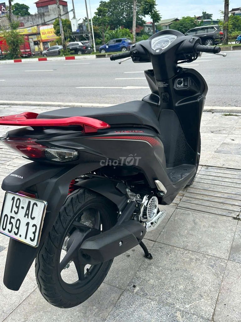 Honda vision 2024 bản sport máy zin , xe đẹp. Mua bán Xe máy tại Quận Hai Bà Trưng Hà Nội được đăng bởi XE MÁY VUI THU hình 2