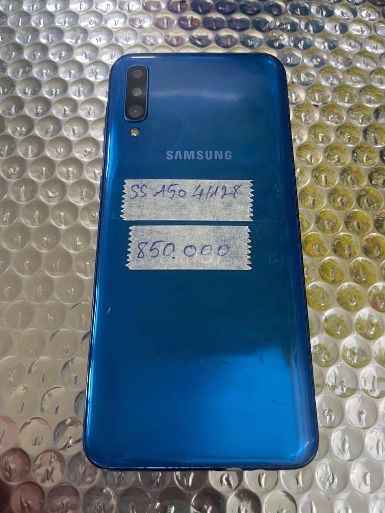 Samsung Galaxy A50 4GB/128GB. Mua bán Điện thoại tại Quận Ninh Kiều Cần Thơ được đăng bởi Cầm Đồ Anh Quý hình 1