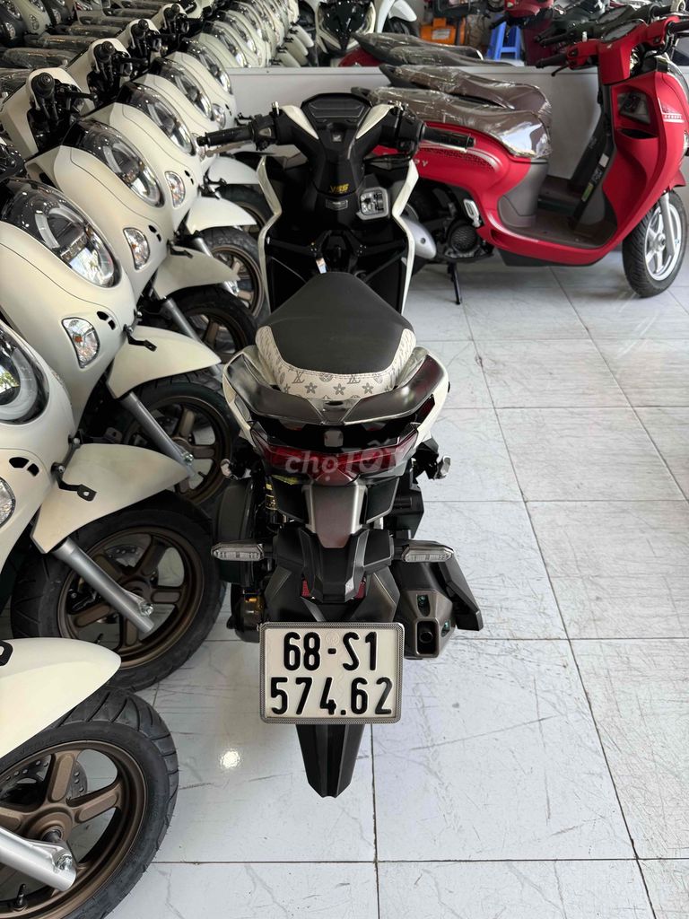 VARIO 2020. Xe Zin Êm Đẹp - Odo 9 Ngàn. Chủ RG. Mua bán Xe máy tại Thành phố Rạch Giá Kiên Giang được đăng bởi XE MÁY CŨ TÂN 128 hình 3