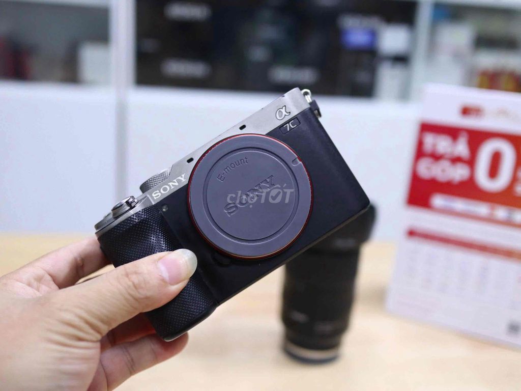 Bán sony A7C +Lens tamron 28-75f2.8G1 for sony. Mua bán Máy ảnh, Máy quay tại Thành phố Thủ Dầu Một Bình Dương được đăng bởi Chinh Lee hình 3