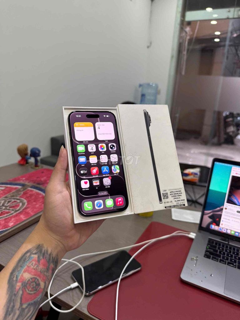 Apple iPhone 17 Air 256GB Đen. Mua bán Điện thoại tại Quận Đống Đa Hà Nội được đăng bởi KT Hà Nội Mobile hình 1