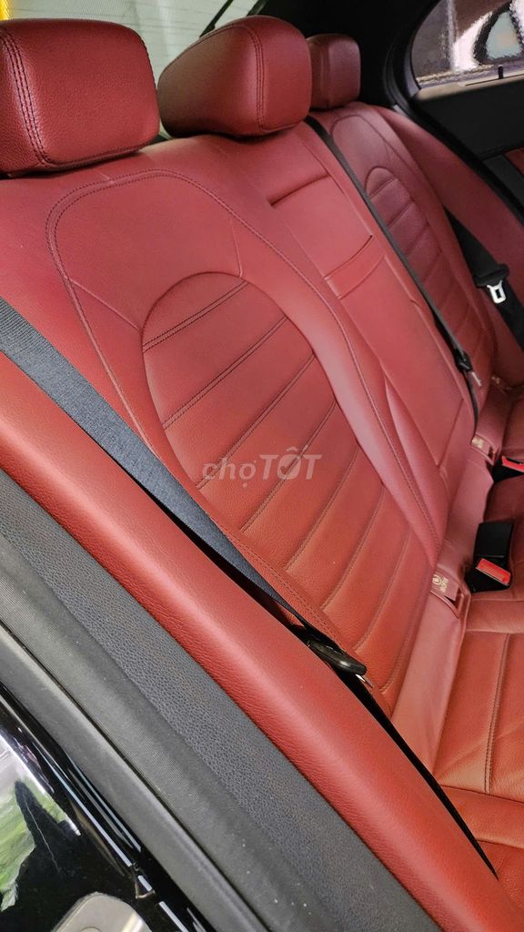 C300 AMG 2016 Đen nội thất đỏ siêu hiếm. Mua bán Ô tô tại Quận 7 Tp Hồ Chí Minh được đăng bởi tuấn anh hình 12