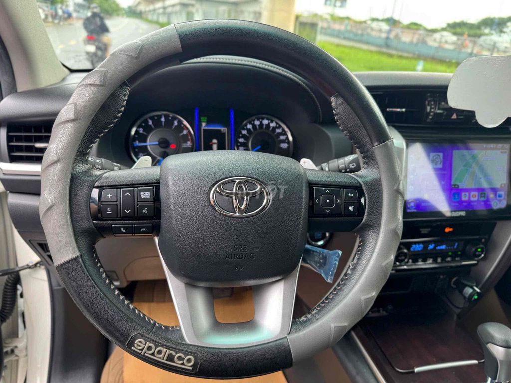 Fortuner 2019 2.7V 4x2 AT - 26000 km. Mua bán Ô tô tại Quận Gò Vấp Tp Hồ Chí Minh được đăng bởi Lộc Xe Cũ Toyota Đông Sài Gòn Nguyễn Văn Lượng hình 3