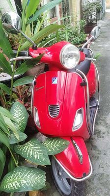 Piaggio Vespa LX 125 Đỏ. Mua bán Xe máy tại Quận Phú Nhuận Tp Hồ Chí Minh được đăng bởi Đinh Tiến Lễ