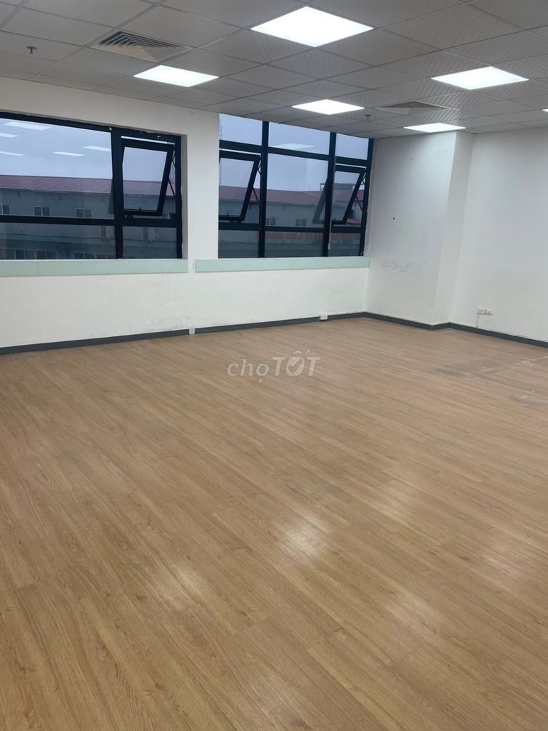 BÁN SÀN THƯƠNG MẠI LÀM CTY VĂN PHÒNG 60M2 GIÁ 2.65 TỶ