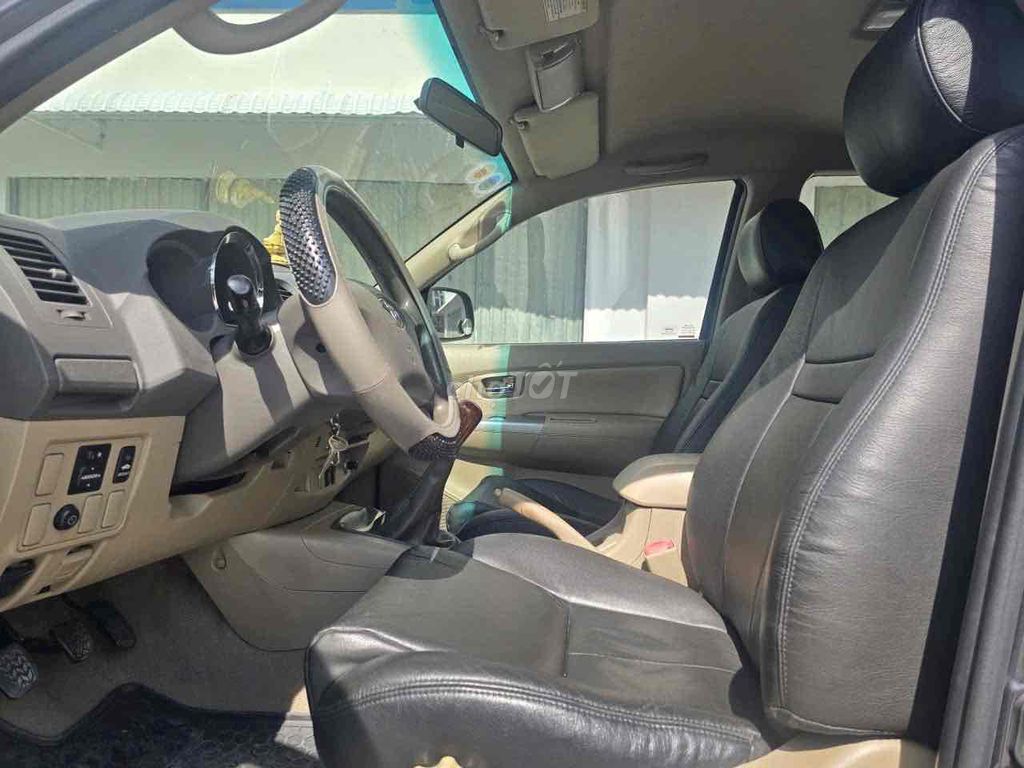 Toyota Fortuner 2.5G MT 2011 - 136000km. Mua bán Ô tô tại Quận Bình Tân Tp Hồ Chí Minh được đăng bởi Lê Văn hình 7