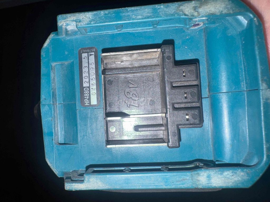 Máy khoan pin Makita HP488D 18V Xanh đen. Mua bán Nội thất, đồ gia dụng khác tại Huyện Bàu Bàng Bình Dương được đăng bởi Thành Đậu hình 1