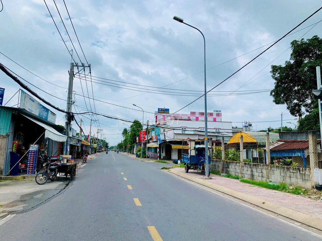 kẹt tiền bán gấp lô đất 141m2 xã Tân Xuân, Hóc Môn giá 2 tỷ 750 triệu