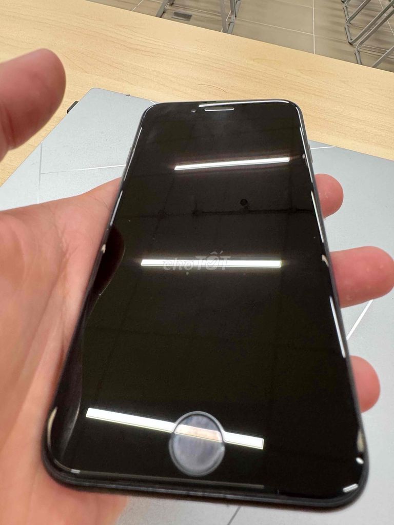 Apple iPhone SE 256GB Đen Mỹ Đã sử dụng. Mua bán Điện thoại tại Thành phố Biên Hòa Đồng Nai được đăng bởi Chí Thành hình 1
