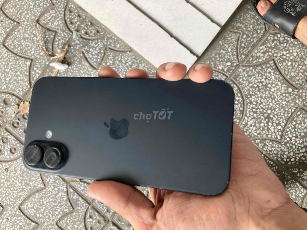 iPhone 16 Plus 128GB Đen. Mua bán Điện thoại tại Quận Cái Răng Cần Thơ được đăng bởi nhp hình 1