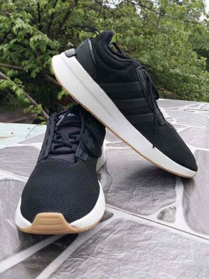 Giày thể thao ADIDAS size 42x27