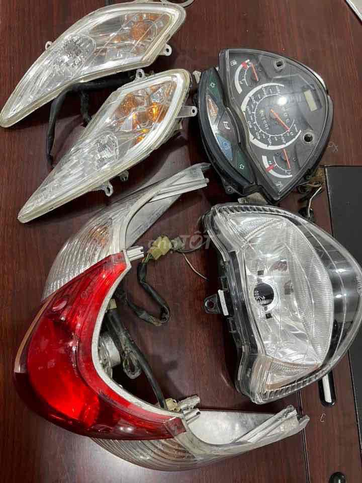 thanh lý phụ tùng Sh - giá từ 100k cần zalo cho e. Mua bán Phụ tùng xe tại Quận Bình Tân Tp Hồ Chí Minh được đăng bởi tho nguyen hình 8