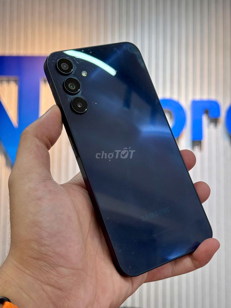 Samsung Galaxy A15 256GB Đen 99%. Mua bán Điện thoại tại Thành phố Buôn Ma Thuột Đắk Lắk được đăng bởi Cửa hàng điện thoại NT Store BMT hình 1