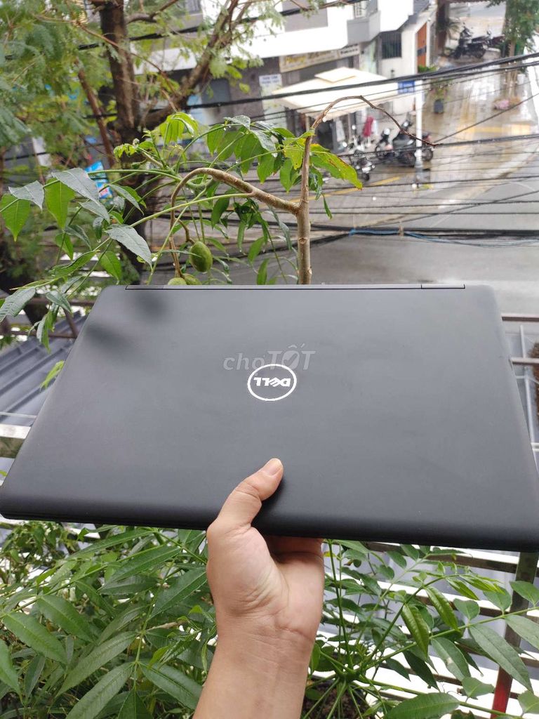 Dell Precision 3520 XEON E3-1505M v6 8GB/256GB. Mua bán Laptop tại Quận Sơn Trà Đà Nẵng được đăng bởi Laptop Cũ Giá Rẻ hình 1