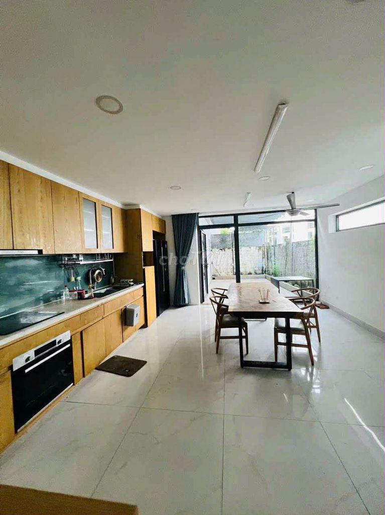 Cho thuê CHDV - Khu Biệt Thự Song Lập Park Riveside, Bưng Ông Thoàn
