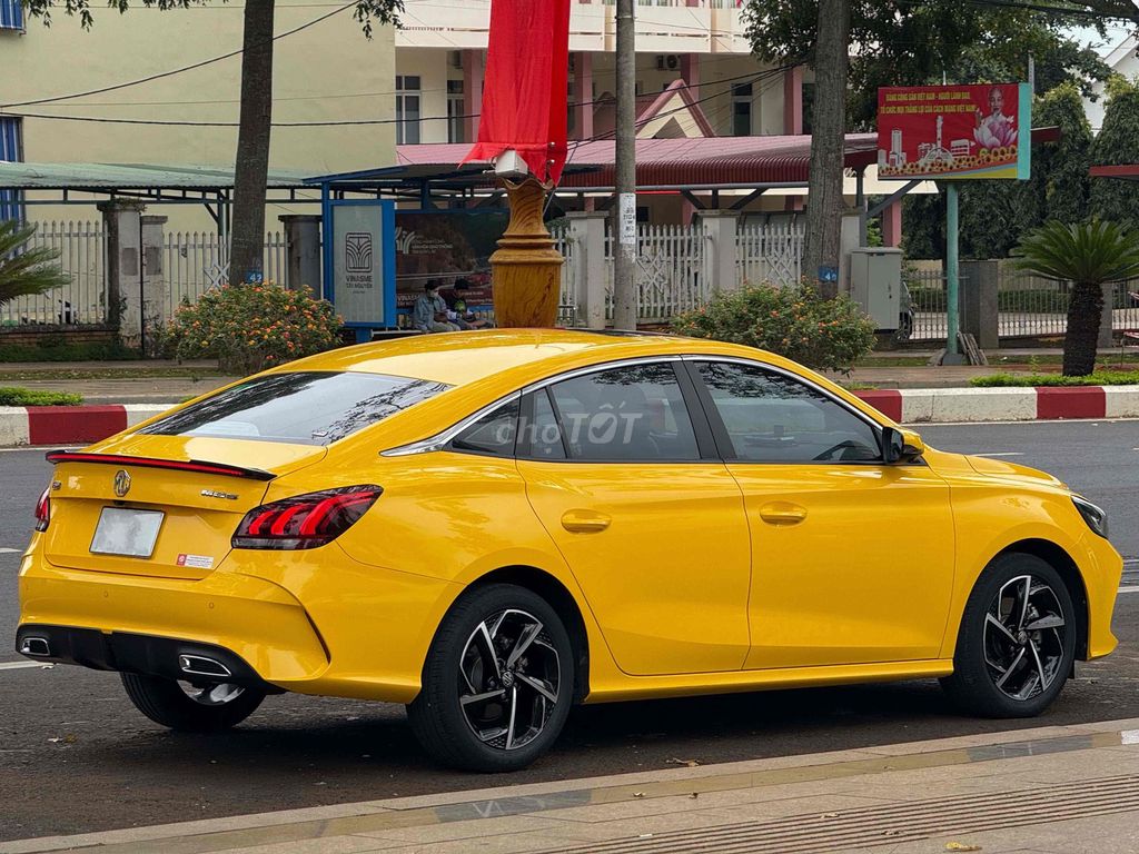 MG5 Luxury - 27000 km. Mua bán Ô tô tại Thành phố Buôn Ma Thuột Đắk Lắk được đăng bởi Bùi Việt Hoàng hình 7