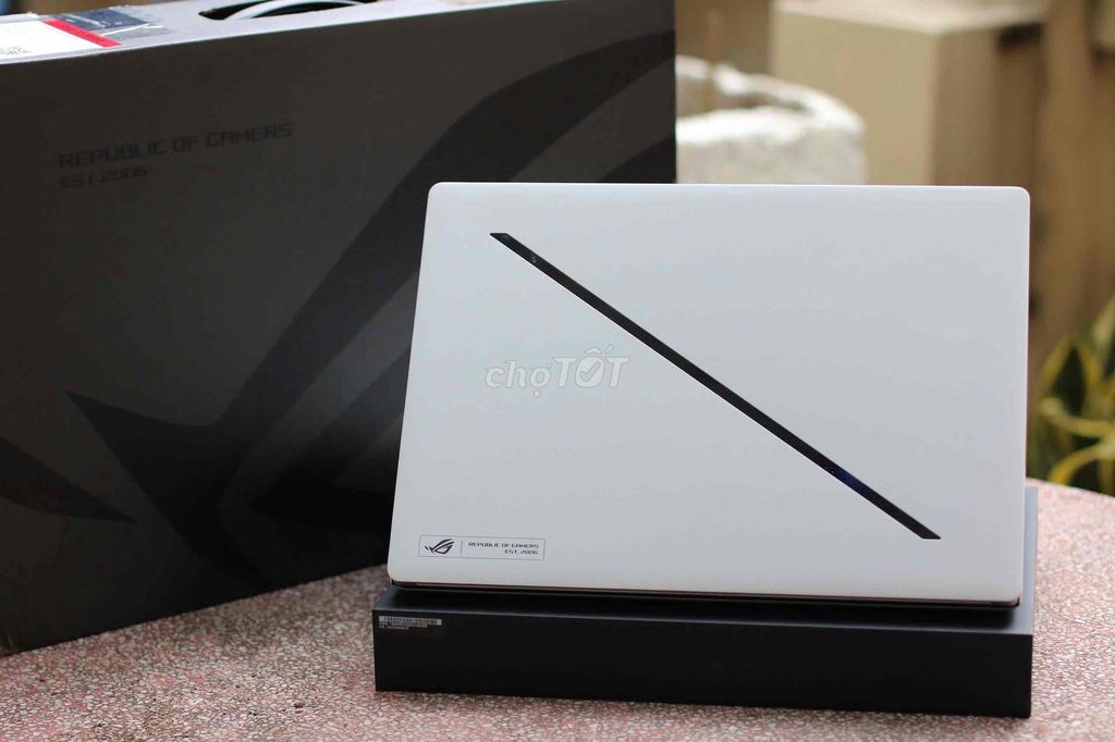 Asus Zephyrus G14 2024 đẹp như mới. Mua bán Laptop tại Quận 4 Tp Hồ Chí Minh được đăng bởi bin hình 1
