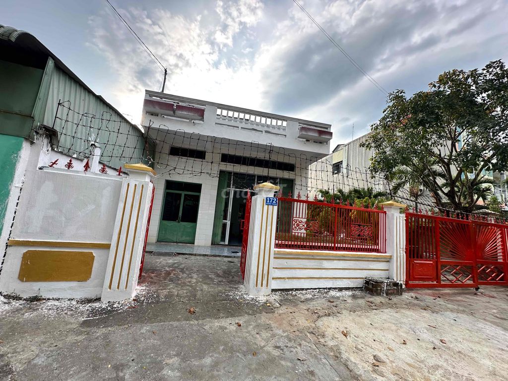 Nhà mặt tiền 12x50 giá tốt tại vân canh Nhà mặt tiền 12x50 giá tốt tại vân canh