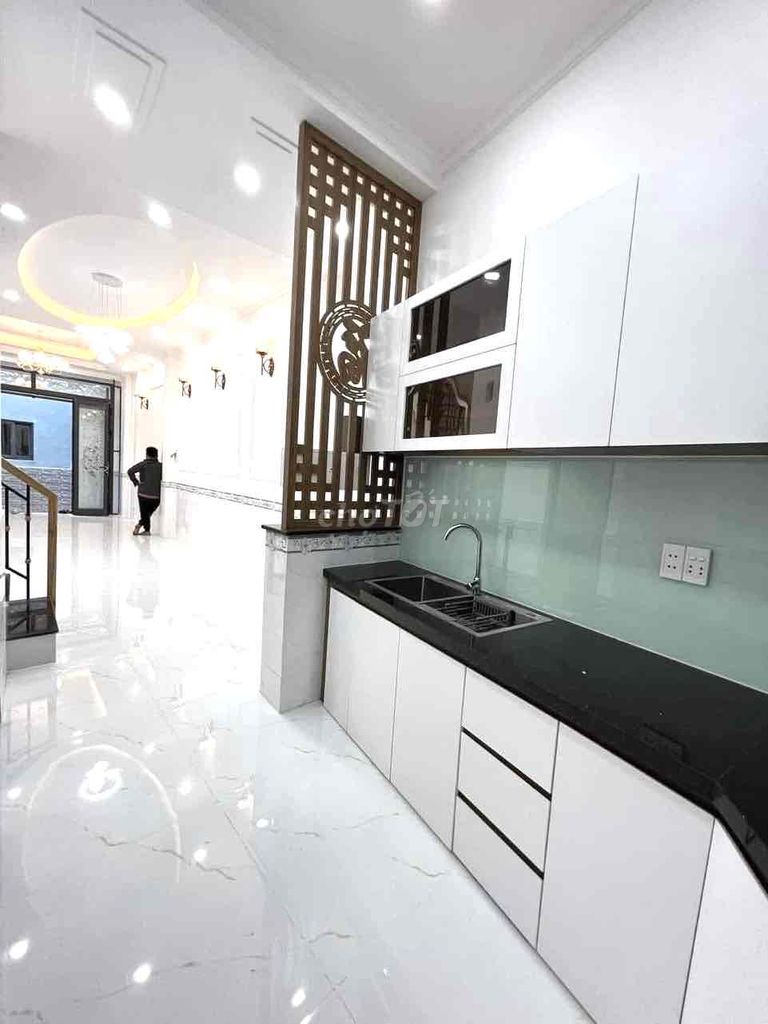 ✅ Nhà mới xây, 4 tầng, hẻm thông Hưng Phú P10 Q8