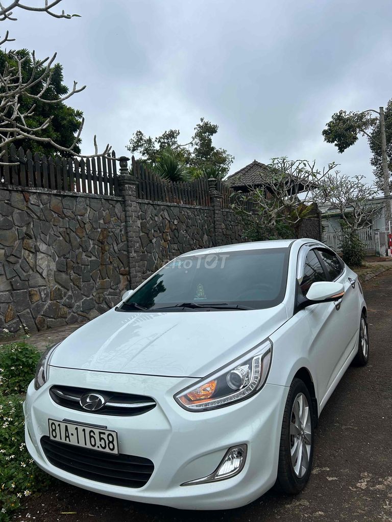 Hyundai Accent 2016 - 12000 km