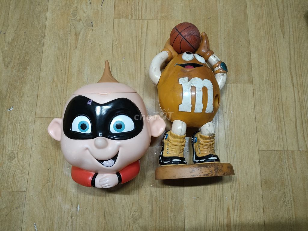 Mô hình M&M xưa 60k/2cái
