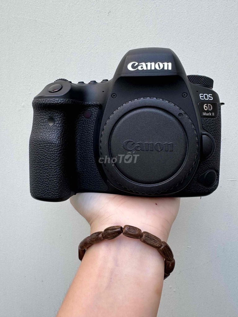 Canon 6DII ( 6D Mark II ) rất đẹp nguyên zin .