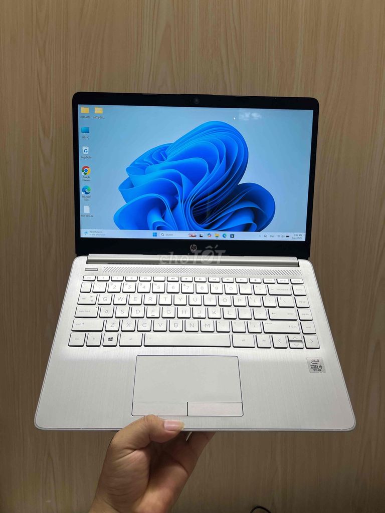HP 14s-cr i5-10210U 14 inch 8GB/256GB Bạc. Mua bán Laptop tại Quận Đống Đa Hà Nội được đăng bởi Tiến Mạnh hình 1