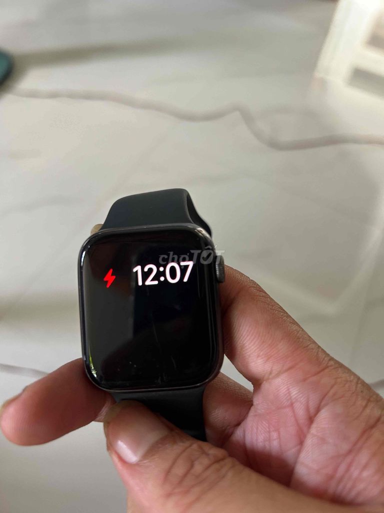 Apple Watch SE eSIM Đen. Mua bán Thiết bị đeo thông minh tại Thành phố Quảng Ngãi Quảng Ngãi được đăng bởi cuongpham hình 1