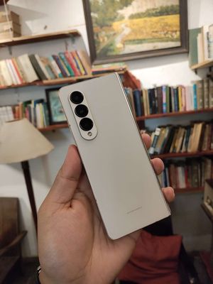 Z fold 4 12/256Gb việt nam màu kem đẹp. Mua bán Điện thoại tại Quận Ba Đình Hà Nội được đăng bởi Hiếu YJ