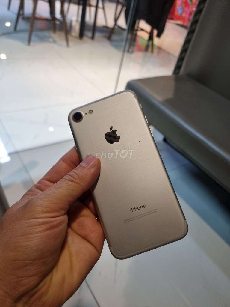 Apple iPhone 7 32GB Trắng. Mua bán Điện thoại tại Quận Hai Bà Trưng Hà Nội được đăng bởi Vũ hình 1