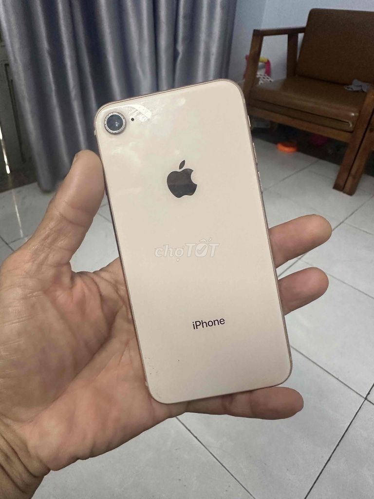 iPhone 8G 256GB Vàng 98%. Mua bán Điện thoại tại Huyện Củ Chi Tp Hồ Chí Minh được đăng bởi Khánh hình 1