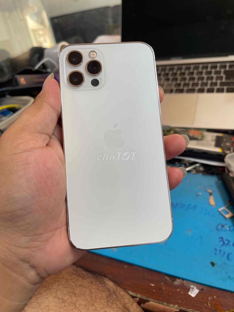 Apple iPhone 12 Pro Trắng Đã sử dụng. Mua bán Điện thoại tại Thành phố Biên Hòa Đồng Nai được đăng bởi Di Động Tuấn Hồng Nam hình 1