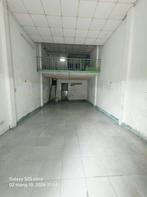 Townhouse 65 m² · 1 bed · Đường Mã Lò