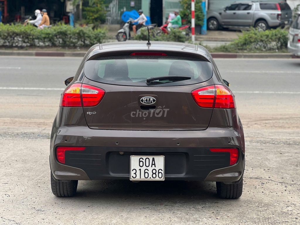 Kia Rio 2015 đăng ký 2016 một chủ. Mua bán Ô tô tại Thành phố Biên Hòa Đồng Nai được đăng bởi Thái Phạm hình 5