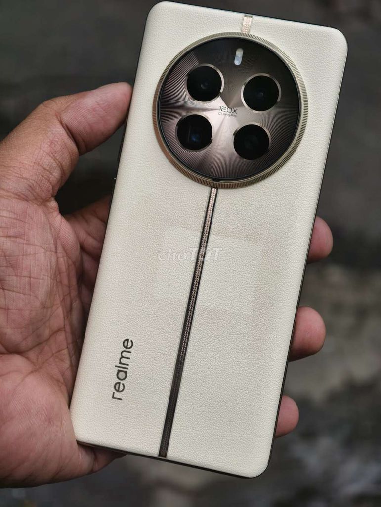 Realme 12 Pro Plus 5G 8/256, zin chuẩn HOÀN HẢO. Mua bán Điện thoại tại Quận 10 Tp Hồ Chí Minh được đăng bởi Sky Nguyen hình 1
