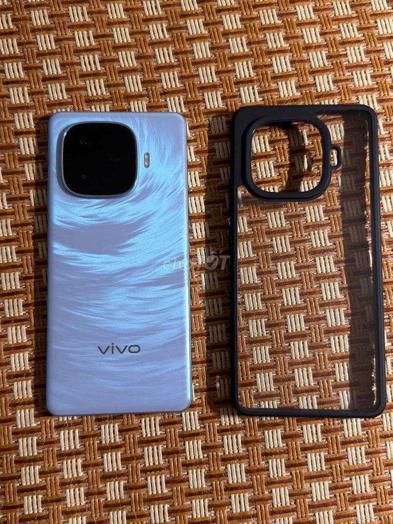 Vivo Y200 GT 128GB(iQOO Z9) Xanh new sạc vài lần. Mua bán Điện thoại tại Quận Cầu Giấy Hà Nội được đăng bởi Đan Dương hình 1