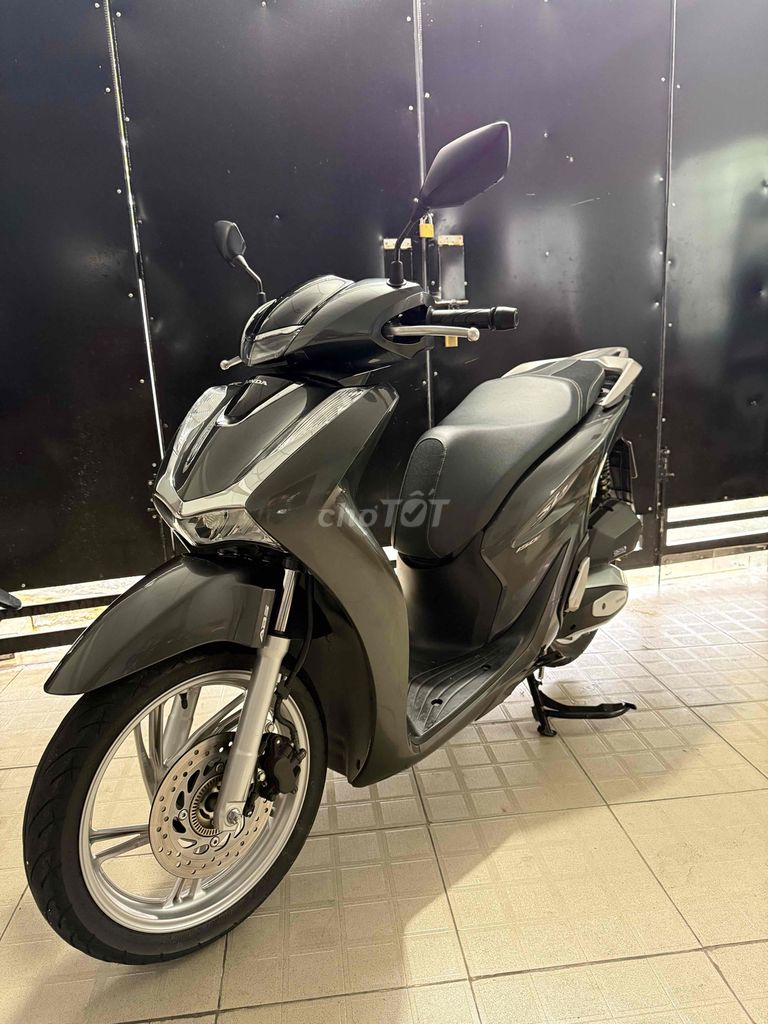 SH 150i ABS chính Chủ. Mua bán Xe máy tại Thành phố Thủ Dầu Một Bình Dương được đăng bởi công hình 2